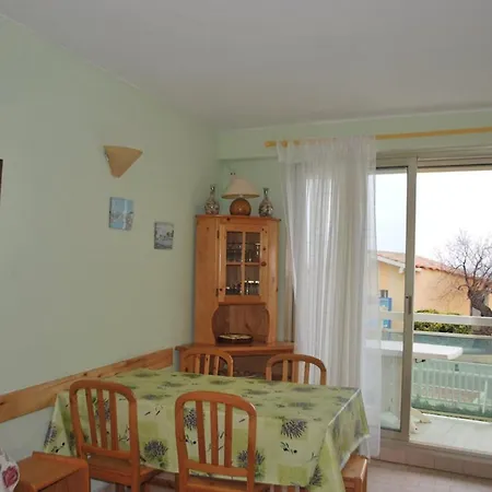 Apartament Le Lavandou, T2 4 Pers A 10m Avec Parking - Fr-1-803-90
