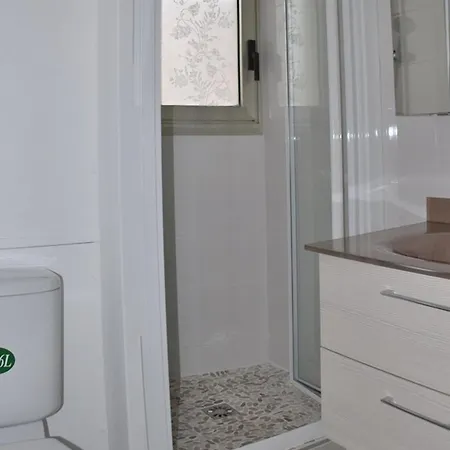 Apartament Le Lavandou, T2 4 Pers A 10m Avec Parking - Fr-1-803-90